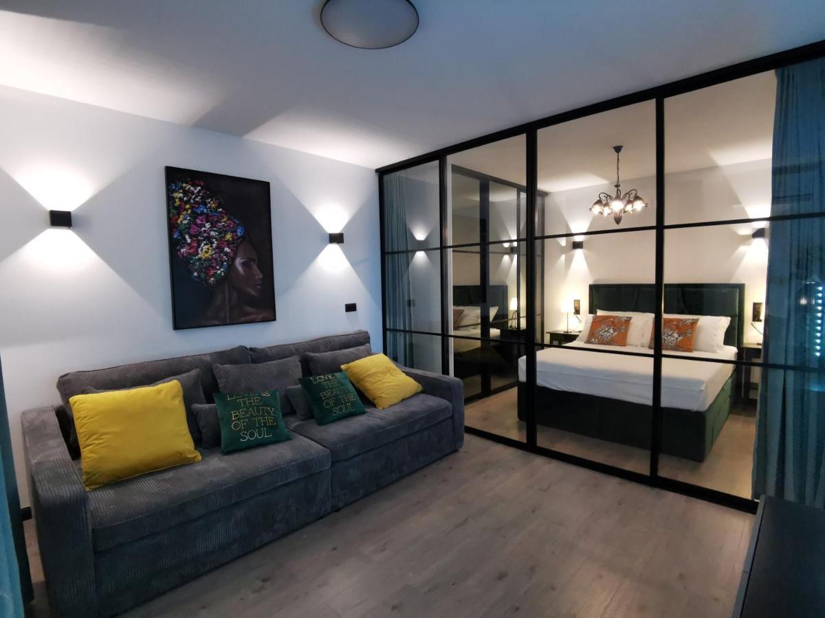 Luxury Residence Zola Zara Esterno foto